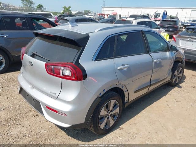 2019 KIA NIRO LX 4