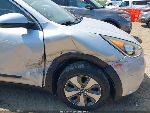 2019 KIA NIRO LX 6