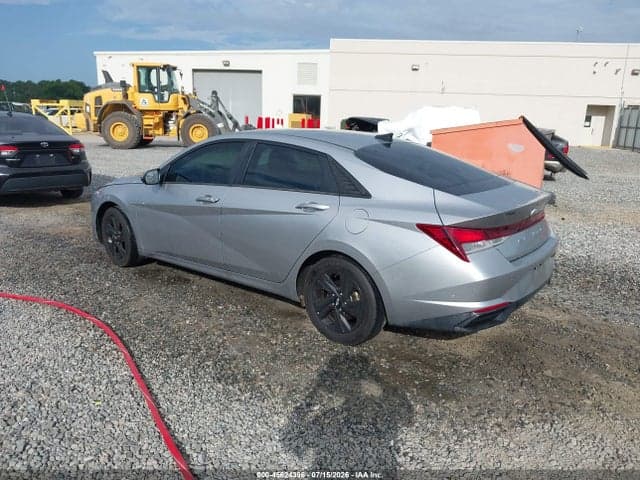 2021 HYUNDAI ELANTRA SEL 3