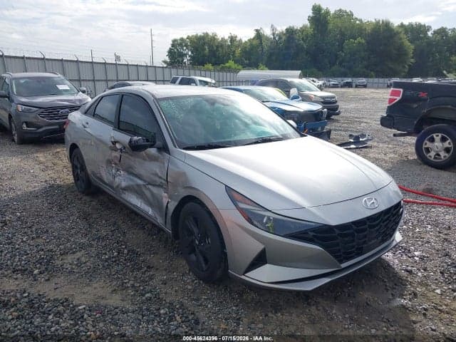 2021 HYUNDAI ELANTRA SEL 6