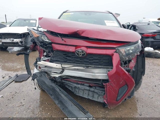 2021 TOYOTA RAV4 LE 12