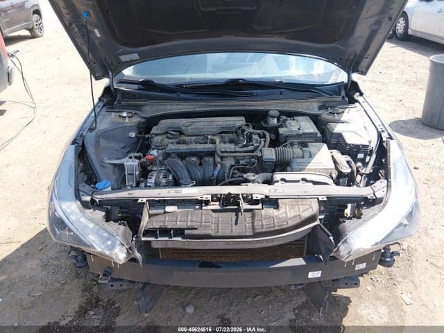 2022 HYUNDAI ELANTRA SEL 10
