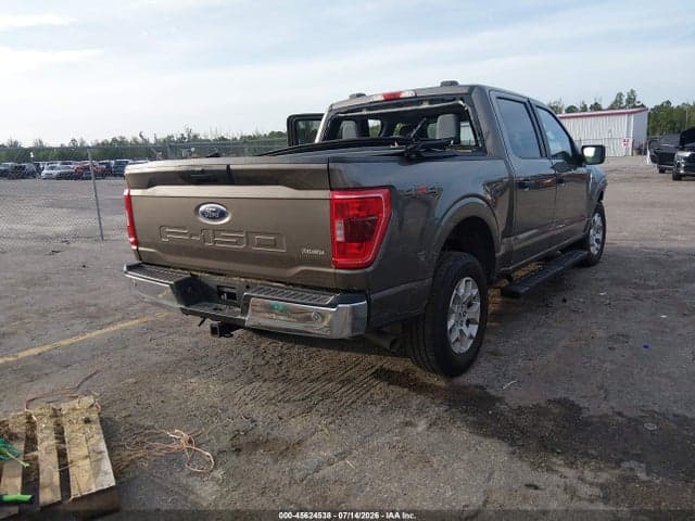 2023 FORD F-150 XLT 4