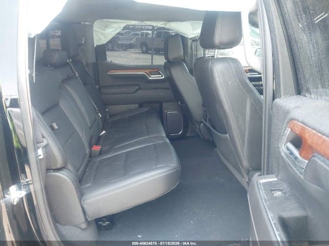 2023 GMC SIERRA 1500 4WD SHORT BOX DENALI 8