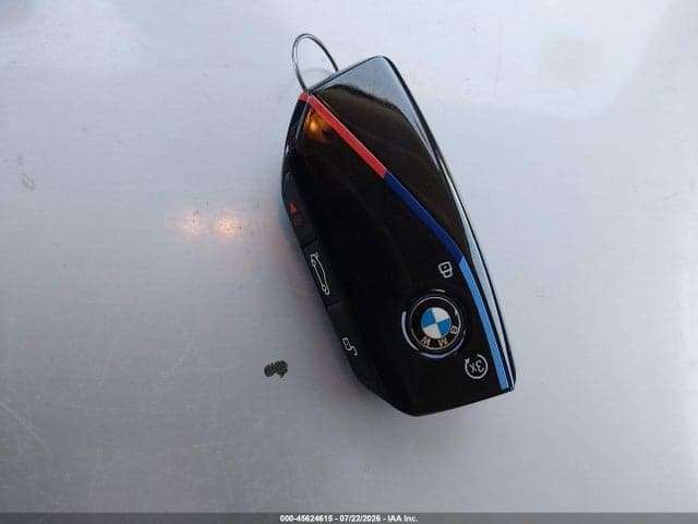 2023 BMW XM 11