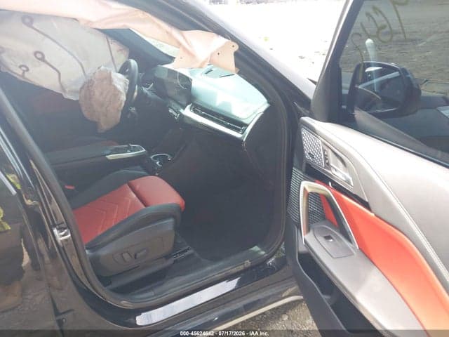 2025 BMW X1 XDRIVE28I 5
