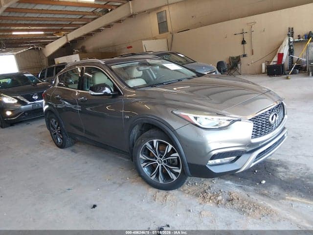 2017 INFINITI QX30 PREMIUM 1