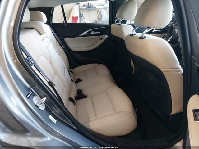 2017 INFINITI QX30 PREMIUM 8