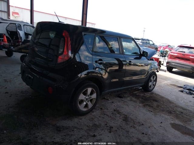 2017 KIA SOUL 4