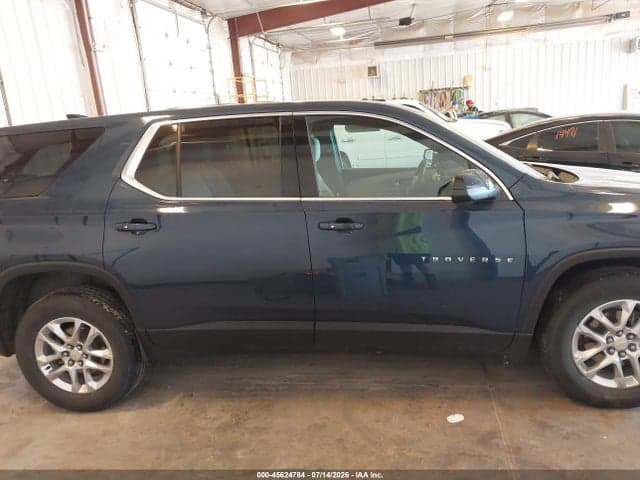2022 CHEVROLET TRAVERSE FWD LS 13