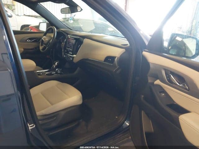 2022 CHEVROLET TRAVERSE FWD LS 5