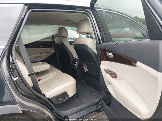 2017 KIA SORENTO 3.3L EX 8