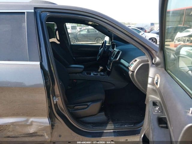 2017 JEEP GRAND CHEROKEE LAREDO 4X2 5