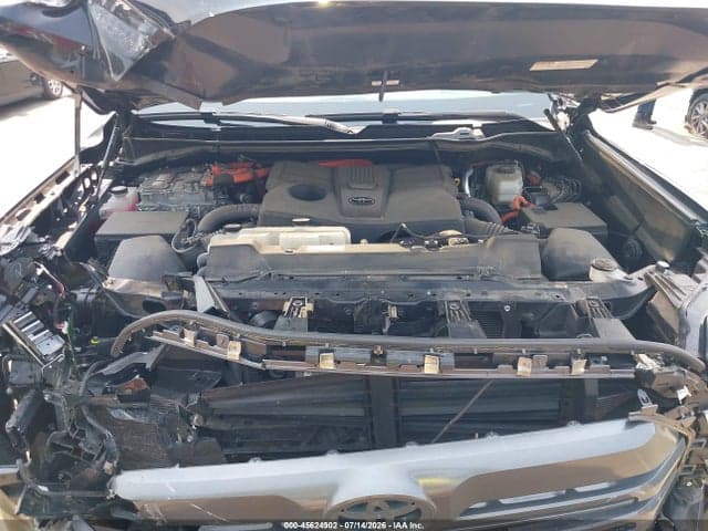 2023 TOYOTA TUNDRA HYBRID LIMITED 10