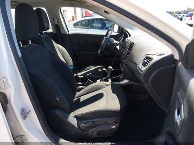 2018 JEEP COMPASS SPORT FWD 5