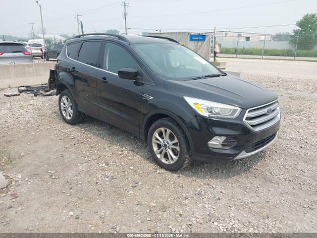 2017 FORD ESCAPE SE - 1