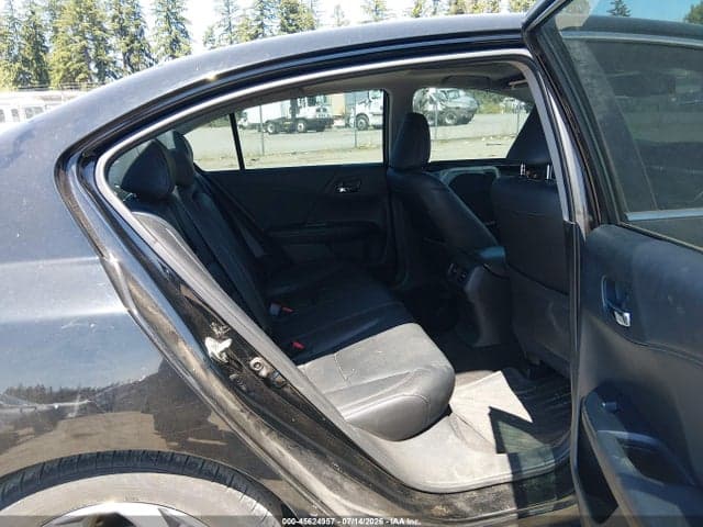 2017 HONDA ACCORD EX-L 8
