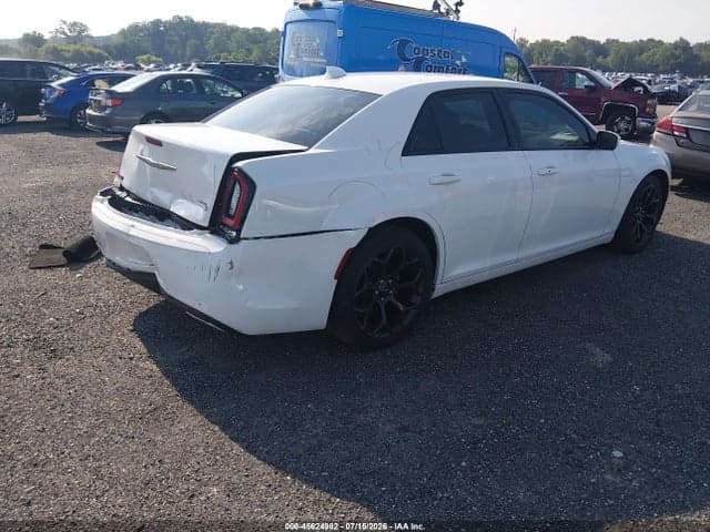 2019 CHRYSLER 300 300S 4