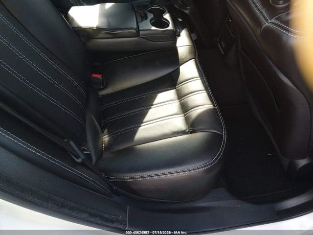 2019 CHRYSLER 300 300S 8