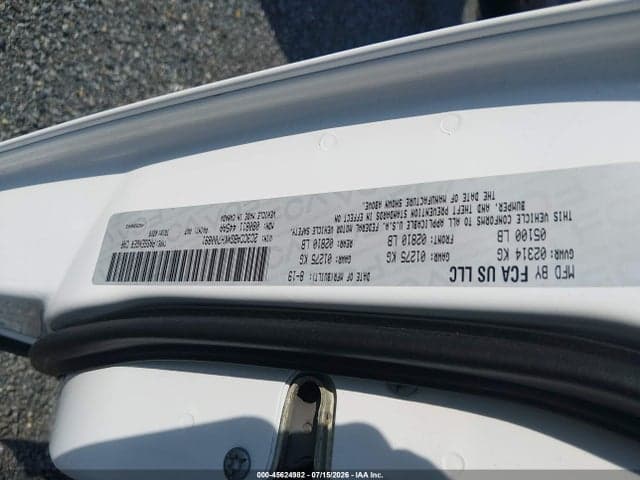 2019 CHRYSLER 300 300S 9