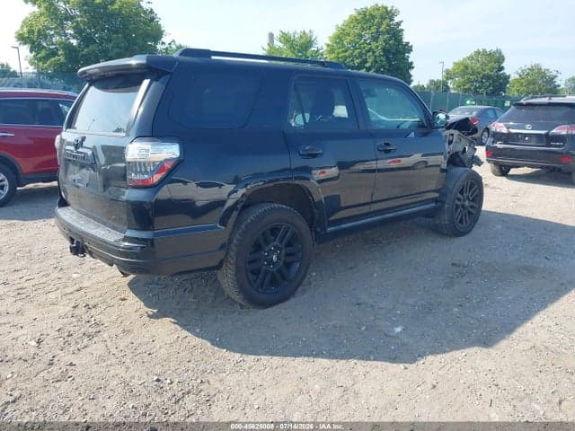 2020 TOYOTA 4RUNNER NIGHTSHADE SPECIAL EDITION 4