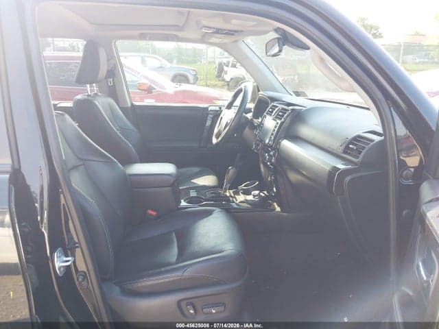 2020 TOYOTA 4RUNNER NIGHTSHADE SPECIAL EDITION 5