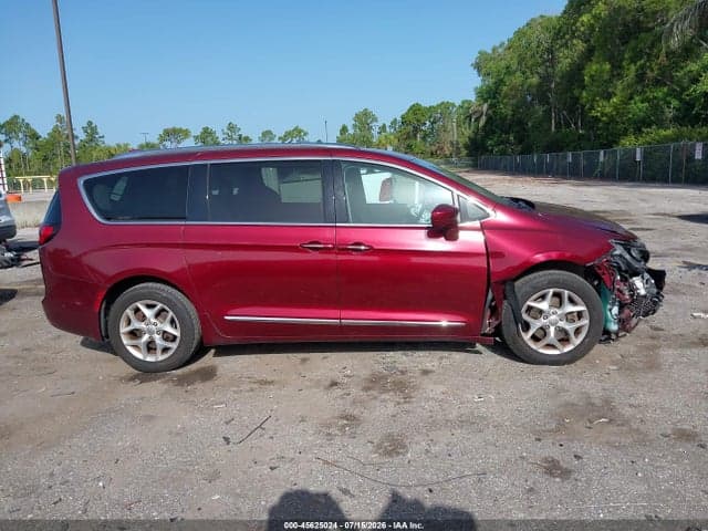 2017 CHRYSLER PACIFICA TOURING-L PLUS 13