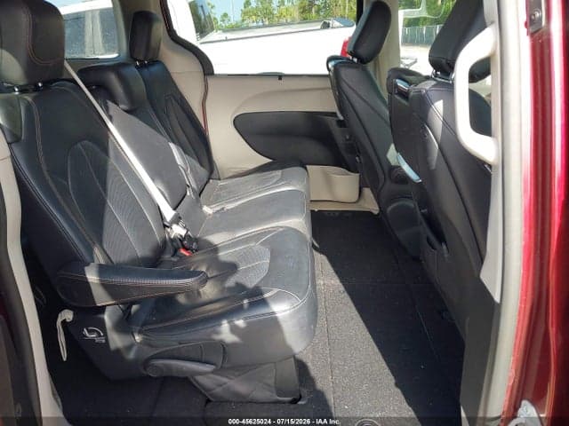 2017 CHRYSLER PACIFICA TOURING-L PLUS 8
