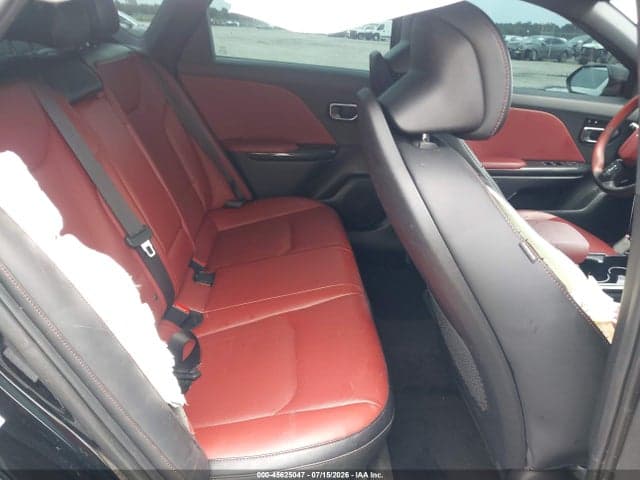 2025 KIA K4 GT-LINE 8