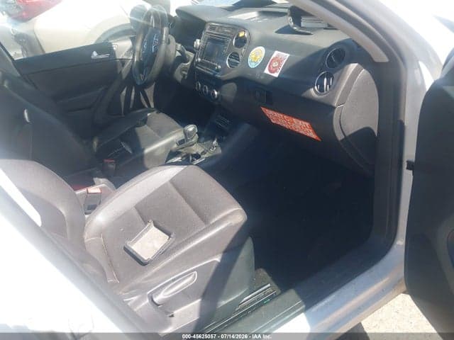 2017 VOLKSWAGEN TIGUAN 2.0T/2.0T S 5