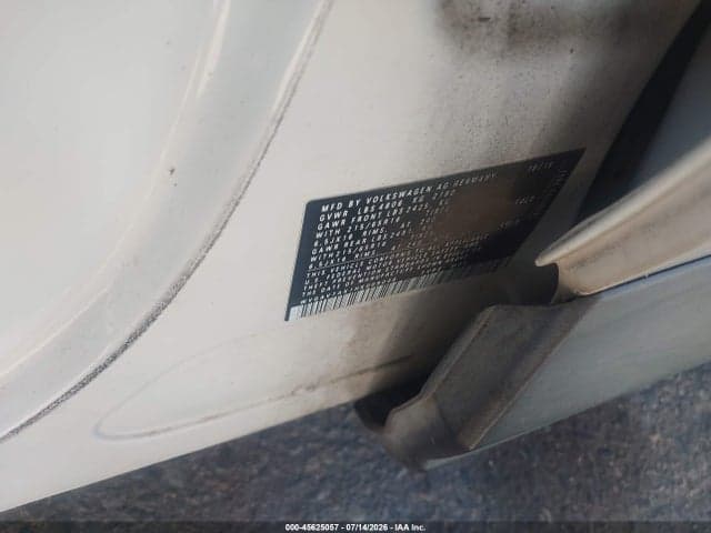 2017 VOLKSWAGEN TIGUAN 2.0T/2.0T S 9