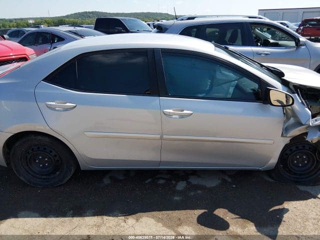 2018 TOYOTA COROLLA LE 14