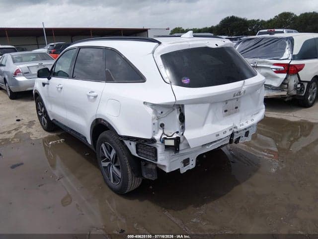 2022 KIA SORENTO S 3