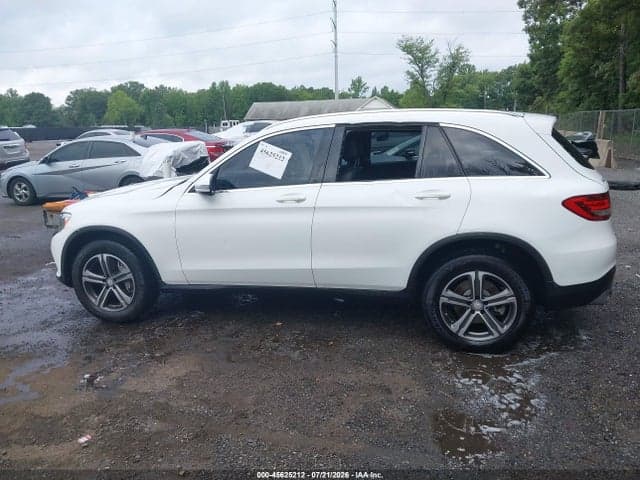 2017 MERCEDES-BENZ GLC 300 14