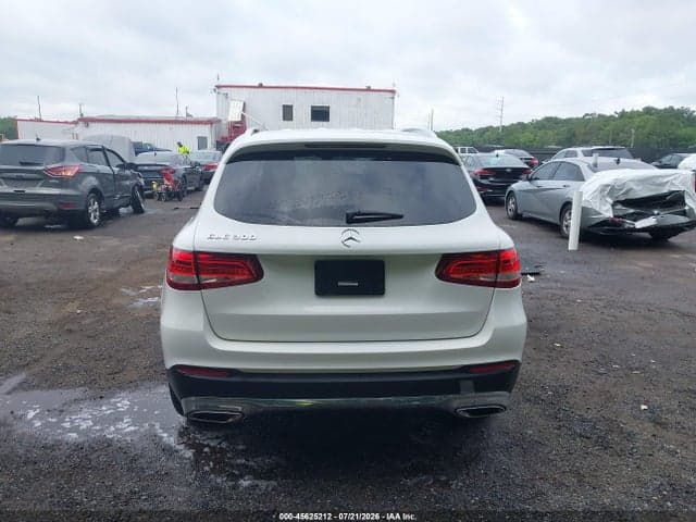 2017 MERCEDES-BENZ GLC 300 16