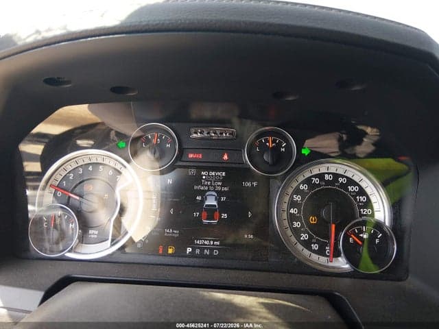 2016 RAM 1500 LARAMIE 7