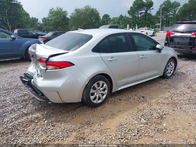 2021 TOYOTA COROLLA LE 4