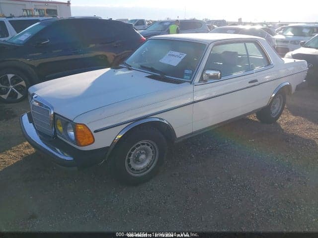 1985 MERCEDES-BENZ 300 CDT 2