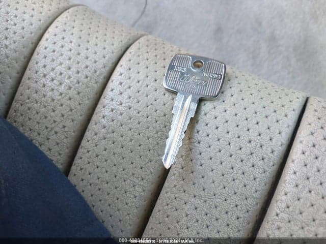 1985 MERCEDES-BENZ 300 CDT 11