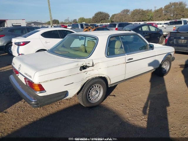 1985 MERCEDES-BENZ 300 CDT 4