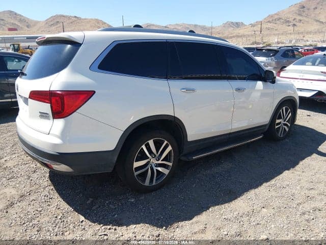 2017 HONDA PILOT TOURING 4