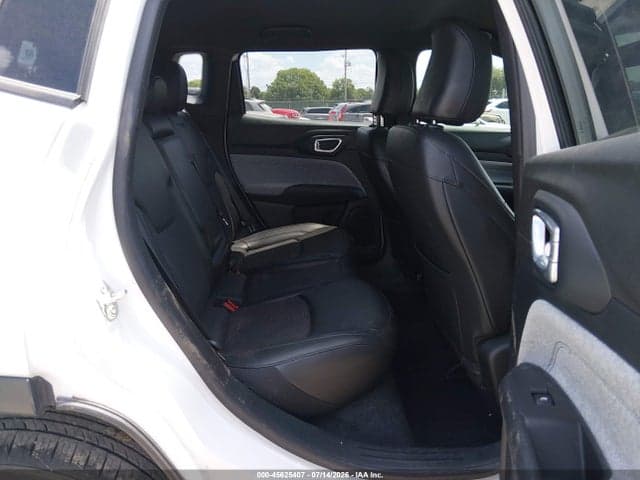 2024 JEEP COMPASS LATITUDE 4X4 8