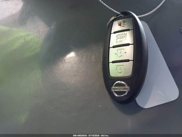 2021 NISSAN VERSA SV XTRONIC CVT 11
