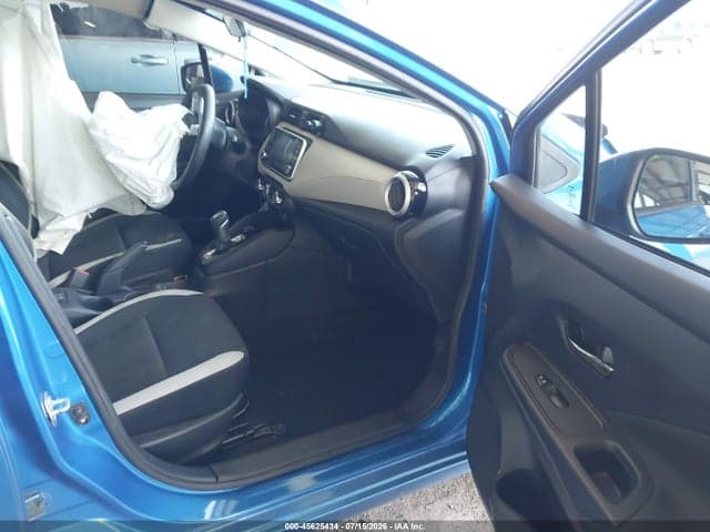 2021 NISSAN VERSA SV XTRONIC CVT 5