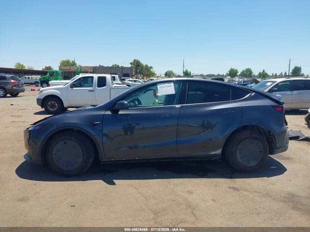 2026 TESLA MODEL Y PREMIUM REAR-WHEEL DRIVE/REAR-WHEEL DRIVE 12