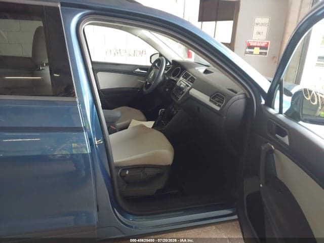 2020 VOLKSWAGEN TIGUAN 2.0T S 5
