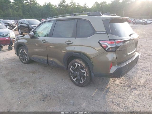2025 SUBARU FORESTER LIMITED 3