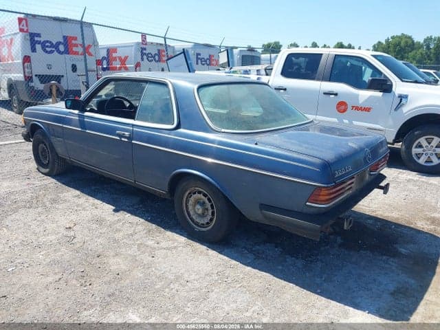 1984 MERCEDES-BENZ 300 CDT 3