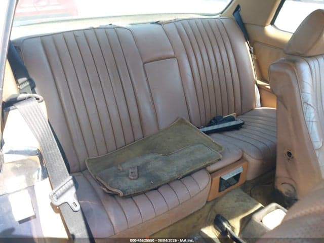 1984 MERCEDES-BENZ 300 CDT 8