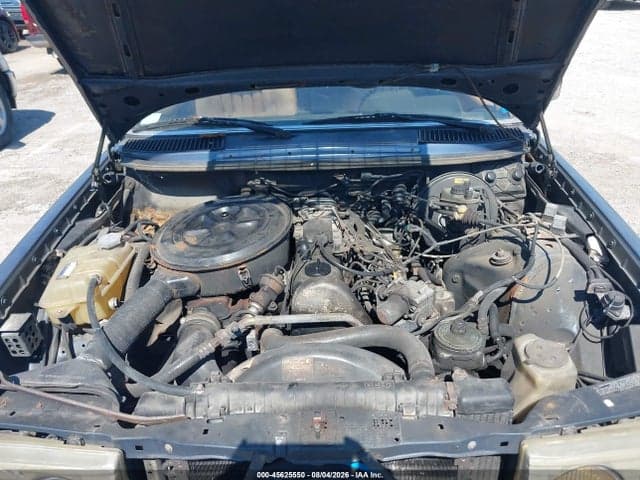 1984 MERCEDES-BENZ 300 CDT 10